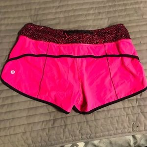 Hot pink shorts size 6 in very good condition